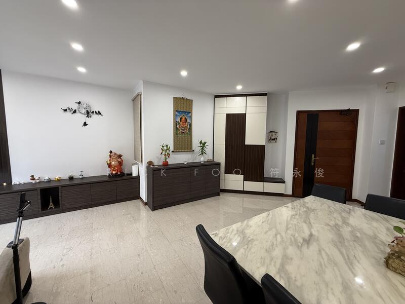 Living Room / Dining Room