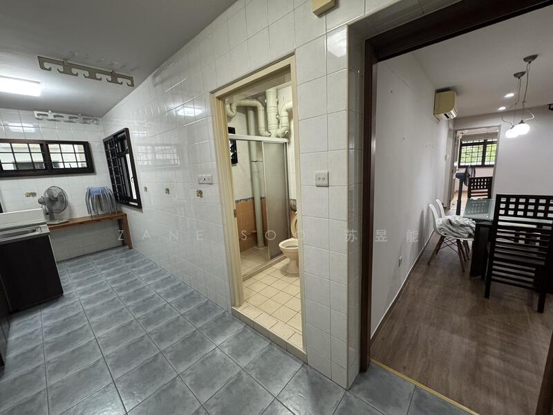 184B Rivervale Crescent, 184B Rivervale Crescent, 3 Bedrooms, 1,184 sqft, HDB Flat For Rent, by Zane Soo 苏昱能, 500037836 - Kitchen - PropertyGuru.com.sg