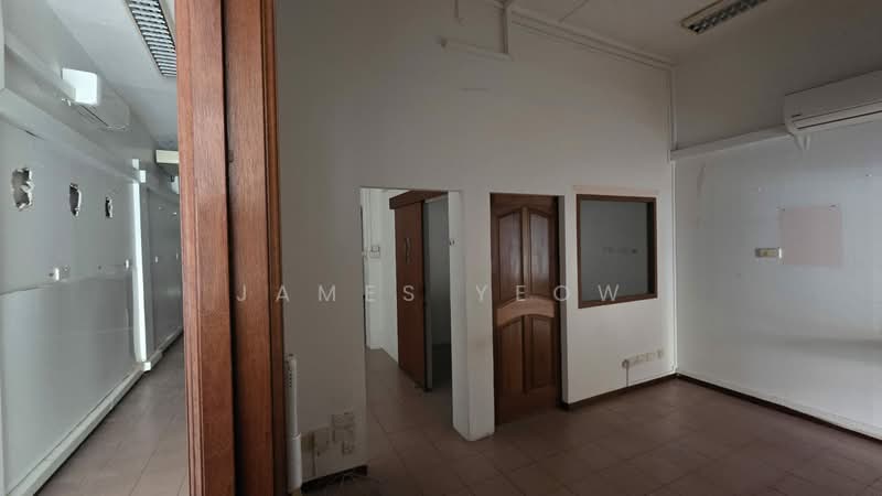 Joo Chiat Road High Footfall, suit Takeaway, Retail, Coffee, Fashion, Gym, Fitness, Showroom, 259 Joo Chiat Road, 1,600 sqft, Shop / Shophouse For Rent, by James Yeow, 500037850 - Interior - CommercialGuru.com.sg
