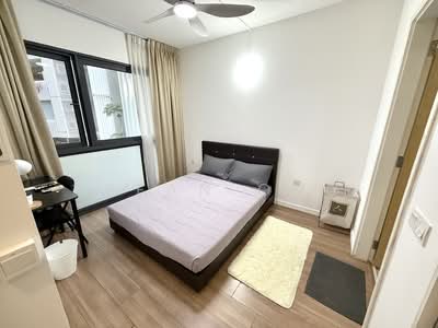 For Rent - The Lakefront Residences