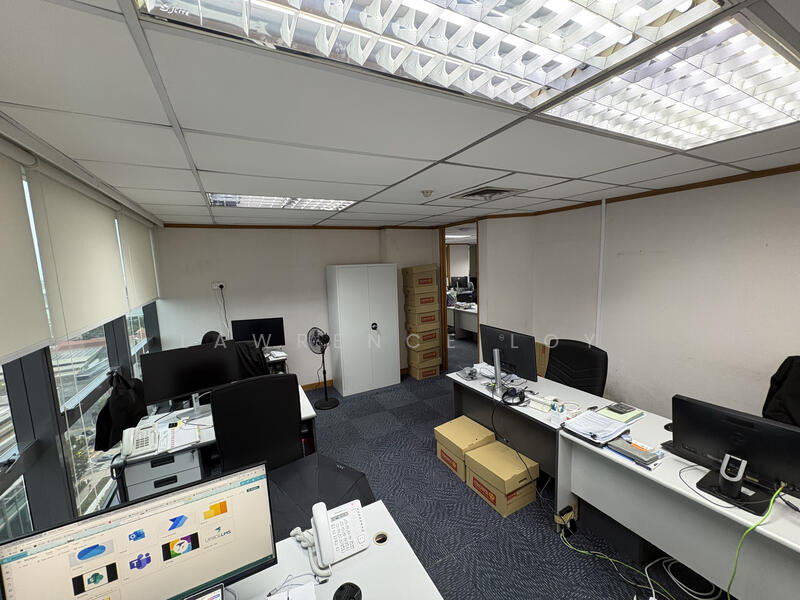 High Street Centre, 1 North Bridge Road, 550 sqft, Office For Sale, by Lawrence Loy, 500037858 - Study - CommercialGuru.com.sg