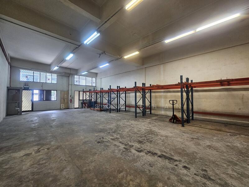 Henderson Ind Park Terrace B1 Building, Henderson Road, 10,000 sqft, Light Industrial (B1) For Rent, by Benson Chan, 500037863 - CommercialGuru.com.sg