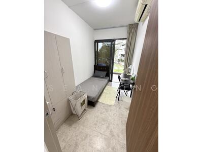 For Rent - The Lakefront Residences