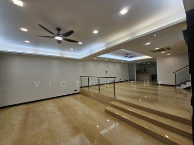 For Rent - Haig lane