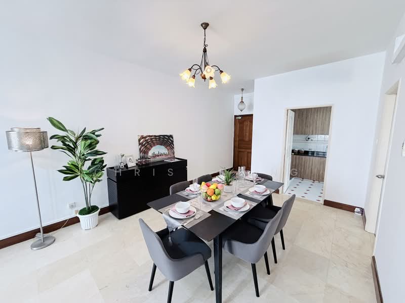 Castle Loft Apartment For Sale at S$ 1,868,000 | PropertyGuru Singapore - Dining Room