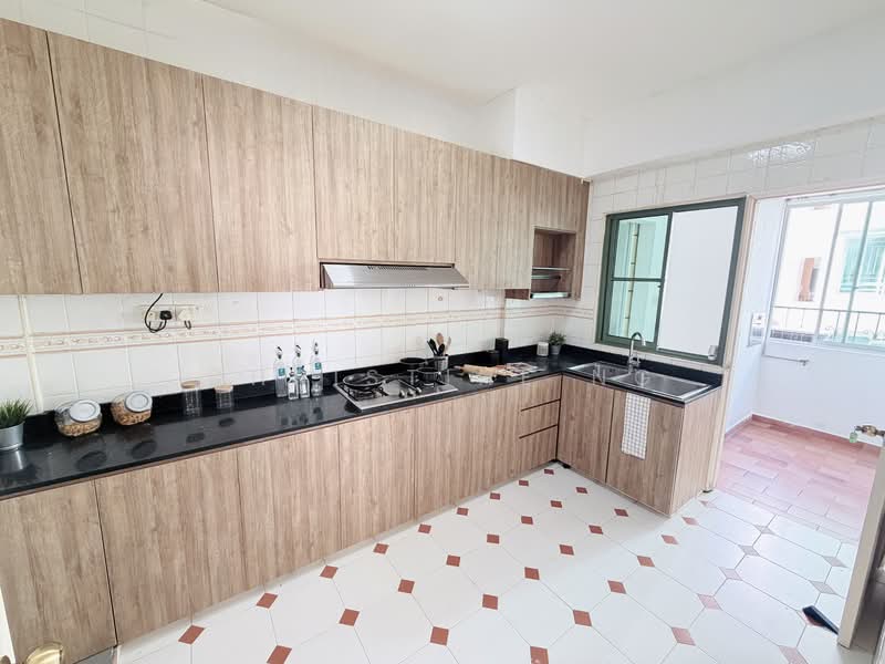 Castle Loft Apartment For Sale at S$ 1,868,000 | PropertyGuru Singapore - Kitchen