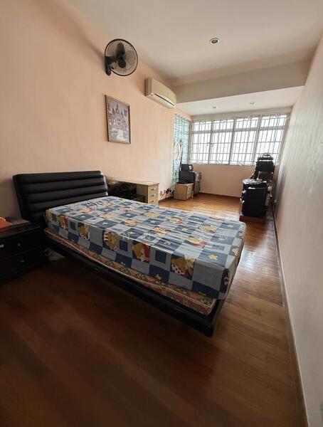 For Sale - Jalan Ishak