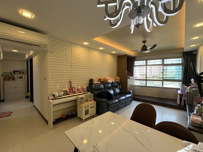 270A Sengkang Central HDB Flat For Sale at S$ 789,000 | PropertyGuru Singapore