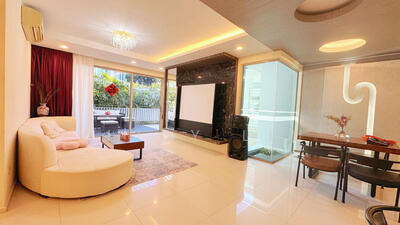 For Sale - The Quartz