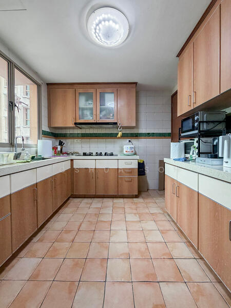 The Rivervale Condominium For Sale at S$ 1,650,000 | PropertyGuru Singapore - Kitchen