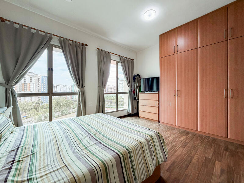 The Rivervale Condominium For Sale at S$ 1,650,000 | PropertyGuru Singapore - Master Bedroom