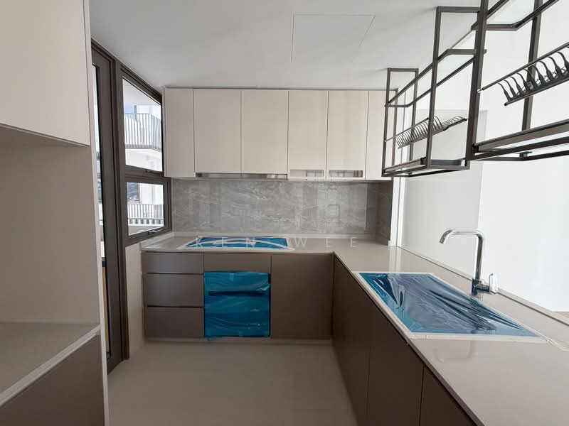 The Botany at Dairy Farm Condominium For Sale at S$ 2,980,000 | PropertyGuru Singapore - Kitchen