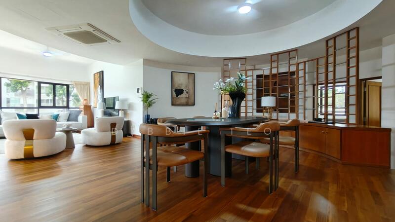 For Sale - The Draycott