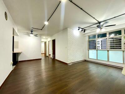 For Sale - Undervalued Corner 4A HDB near Sengkang MRT