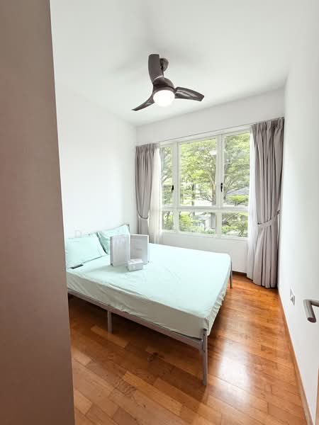 Vacanza @ East Condominium For Sale at S$ 1,300,000 | PropertyGuru Singapore - Bedroom