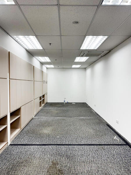 Ubi Techpark, 10 Ubi Crescent, 1,970 sqft, Light Industrial (B1) For Sale, by Lee Su Yi, 500037995 - Interior - CommercialGuru.com.sg