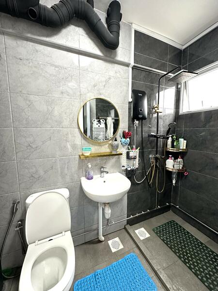 Common Bathroom