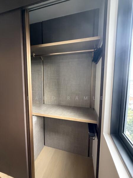 Built-in wardrobe