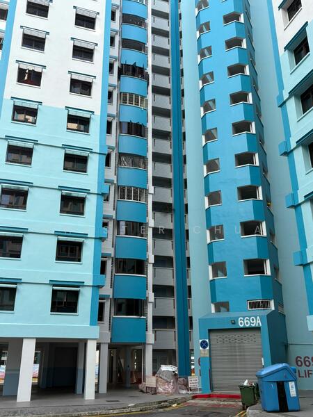 669A Jurong West Street 64 HDB Flat For Sale at S$ 780,000 | PropertyGuru Singapore - Exterior