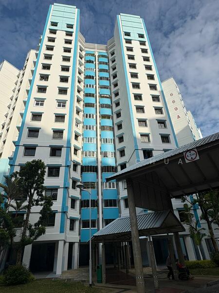 669A Jurong West Street 64 HDB Flat For Sale at S$ 780,000 | PropertyGuru Singapore - Exterior