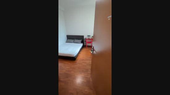 Queens, 10 Stirling Road, Alexandra / Commonwealth, Room Rental, 100 sqft, Condominium For Rent, by Sean Ong, 500038155 - PropertyGuru.com.sg