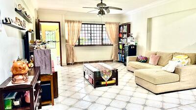 For Sale - 250 Tampines Street 21