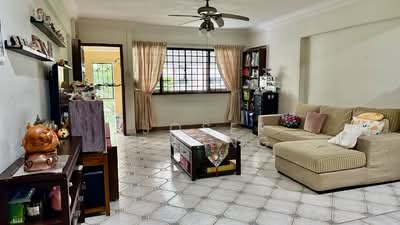 For Sale - 250 Tampines Street 21