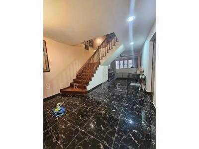 For Sale - 221 Hougang Street 21