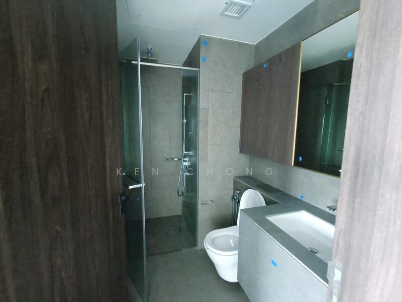 Midtown Modern, 18 Tan Quee Lan Street, 3 Bedrooms, 904 sqft, Condominium For Rent, by Ken CHONG, 500038207 - Bathroom - PropertyGuru.com.sg