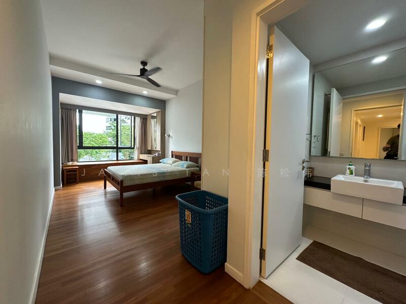 Junior Master Bedroom Ensuite