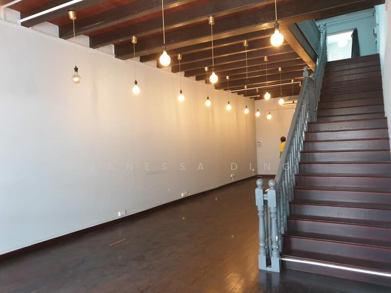 Sago Street, Sago Street, Chinatown / Tanjong Pagar, 1,082 sqft, Shop / Shophouse For Rent, by Vanessa Ding, 500038218 - Stairs - CommercialGuru.com.sg