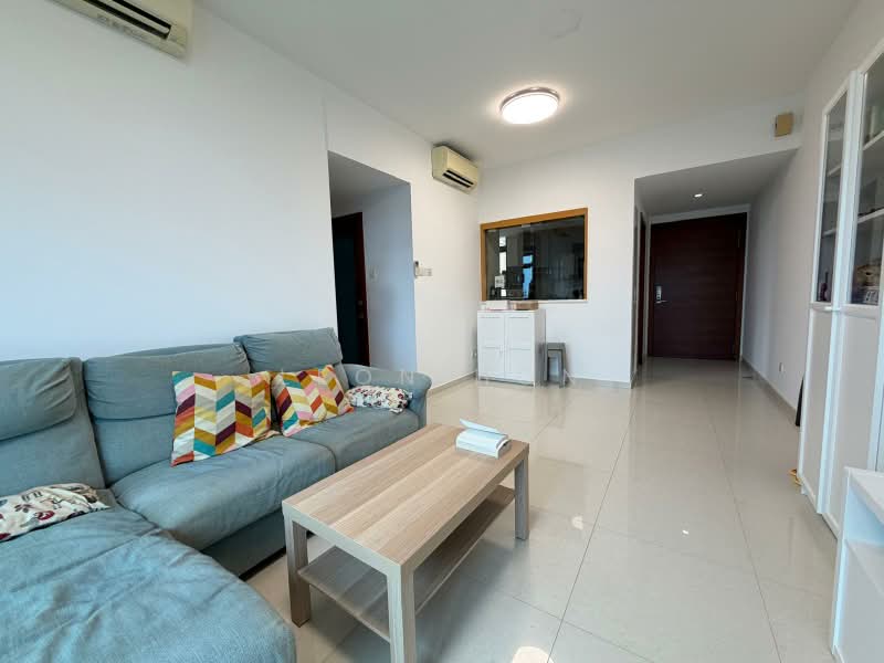 City Square Residences, 14 Kitchener Link, 2 Bedrooms, 872 sqft, Condominium For Rent, by Leon Hon, 500038234 - Living Room - PropertyGuru.com.sg