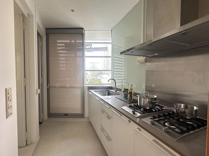 Cliveden at Grange, 100 Grange Road, Tanglin / Holland / Bukit Timah, 4 Bedrooms, 2,842 sqft, Condominium For Sale, by Joan Navenza Wiguna, 500038243 - PropertyGuru.com.sg