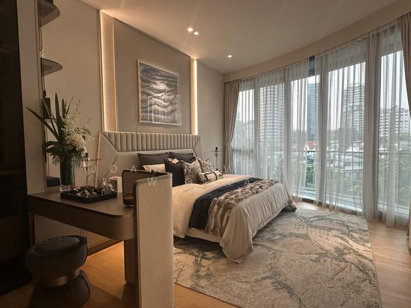 Cliveden at Grange, 100 Grange Road, Tanglin / Holland / Bukit Timah, 4 Bedrooms, 2,842 sqft, Condominium For Sale, by Joan Navenza Wiguna, 500038243 - PropertyGuru.com.sg