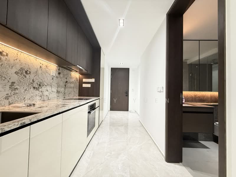 Tembusu Grand Condominium For Sale at S$ 1,420,000 | PropertyGuru Singapore - Kitchen