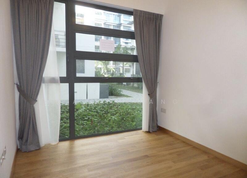 Hedges Park Condominium Condominium For Sale at S$ 2,150,000 | PropertyGuru Singapore