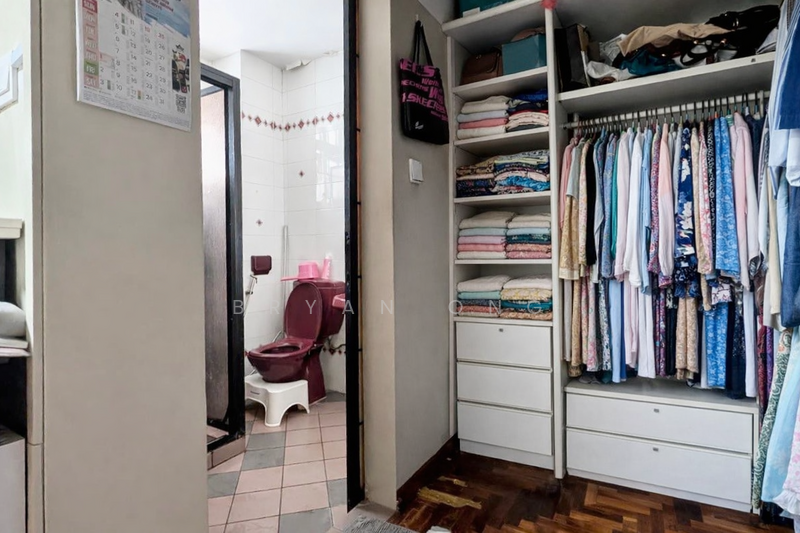 Corner Terrace Near Kembangan MRT Corner Terrace For Sale at S$ 6,500,000 | PropertyGuru Singapore