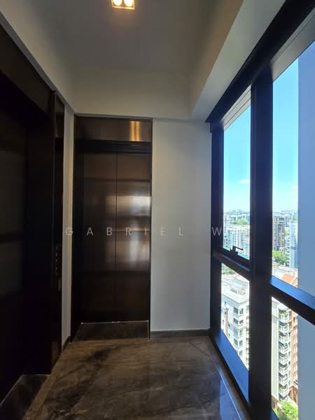 Perfect Ten, 323 Bukit Timah Road, 3 Bedrooms, 1,281 sqft, Condominium For Rent, by Gabriel Wu, 500038358 - Corridor - PropertyGuru.com.sg