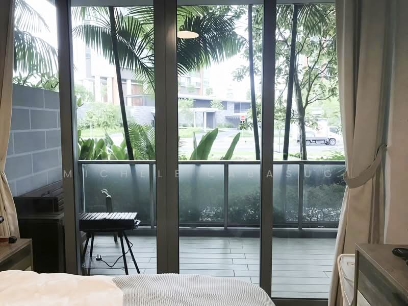 Mon Jervois, 47 Jervois Road, 2 Bedrooms, 1,033 sqft, Condominium For Sale, by Michele Cabasug, 500038403 - Balcony - PropertyGuru.com.sg