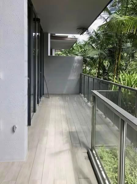 Mon Jervois, 47 Jervois Road, 2 Bedrooms, 1,033 sqft, Condominium For Sale, by Michele Cabasug, 500038403 - Balcony - PropertyGuru.com.sg