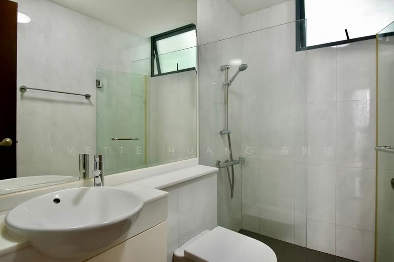 Watermark Robertson Quay Apartment For Sale at S$ 2,450,000 | PropertyGuru Singapore