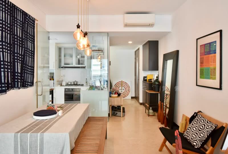 Watermark Robertson Quay Apartment For Sale at S$ 2,450,000 | PropertyGuru Singapore