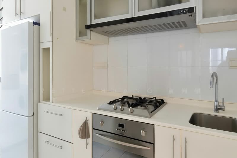 Watermark Robertson Quay Apartment For Sale at S$ 2,450,000 | PropertyGuru Singapore