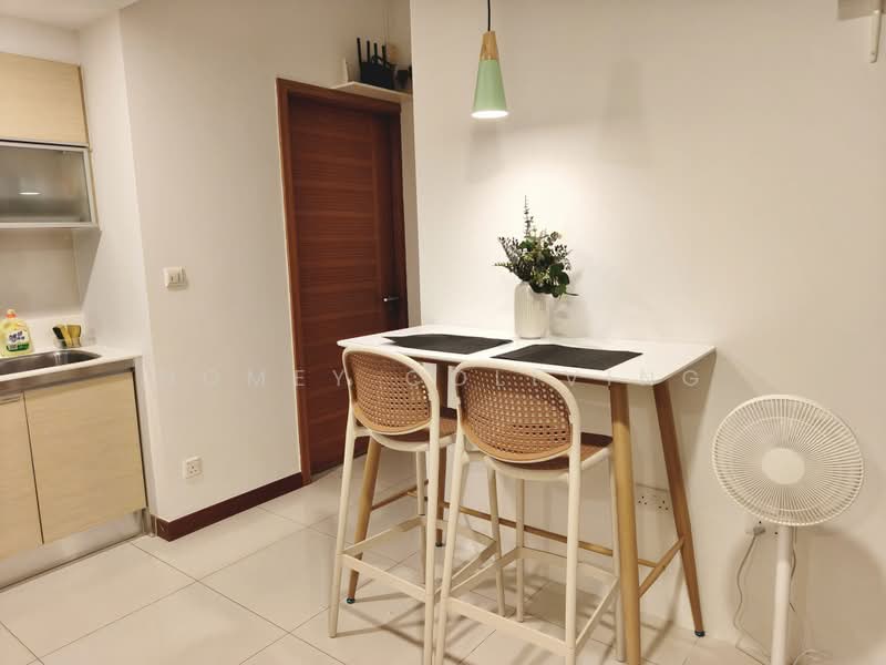 The Sail @ Marina Bay, 2 Marina Boulevard, Room Rental, 150 sqft, Condominium For Rent, by Homey Coliving, 500038430 - Dining - PropertyGuru.com.sg