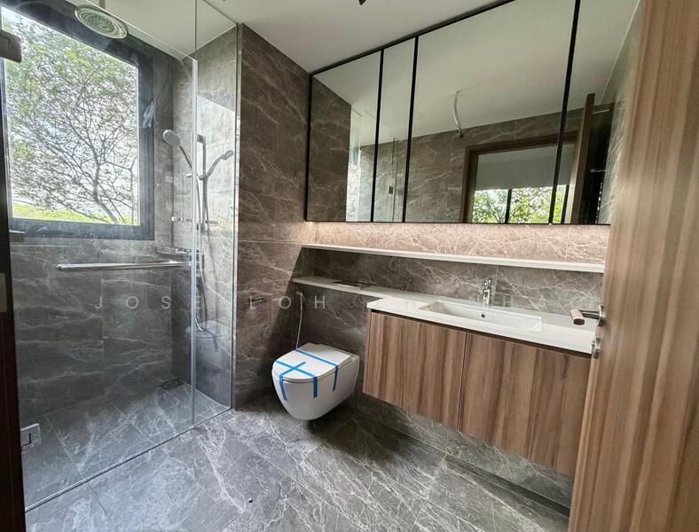 Lentor Modern, 3 Lentor Central, 3 Bedrooms, 969 sqft, Condominium For Sale, by Jose Loh Zhenhao, 500038514 - Bathroom - PropertyGuru.com.sg