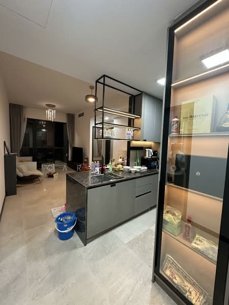 For Rent - Perfect Ten