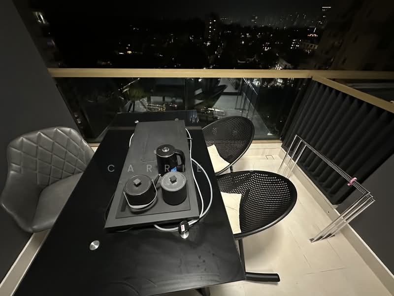 Perfect Ten, 323 Bukit Timah Road, 2 Bedrooms, 786 sqft, Condominium For Rent, by Carrie Guo, 500038516 - Balcony - PropertyGuru.com.sg