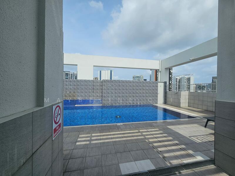 The Merlot Apartment For Sale at S$ 1,480,000 | PropertyGuru Singapore - Pool