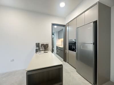 For Rent - Piccadilly Grand