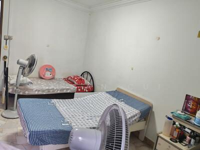 For Rent - 425 Bedok North Road